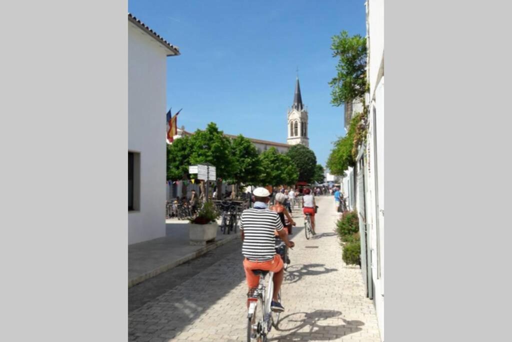 Beau T3 *** Pour 2 A 4 Pers Avec Patio Privatif Apartment La Couarde sur Mer Bagian luar foto